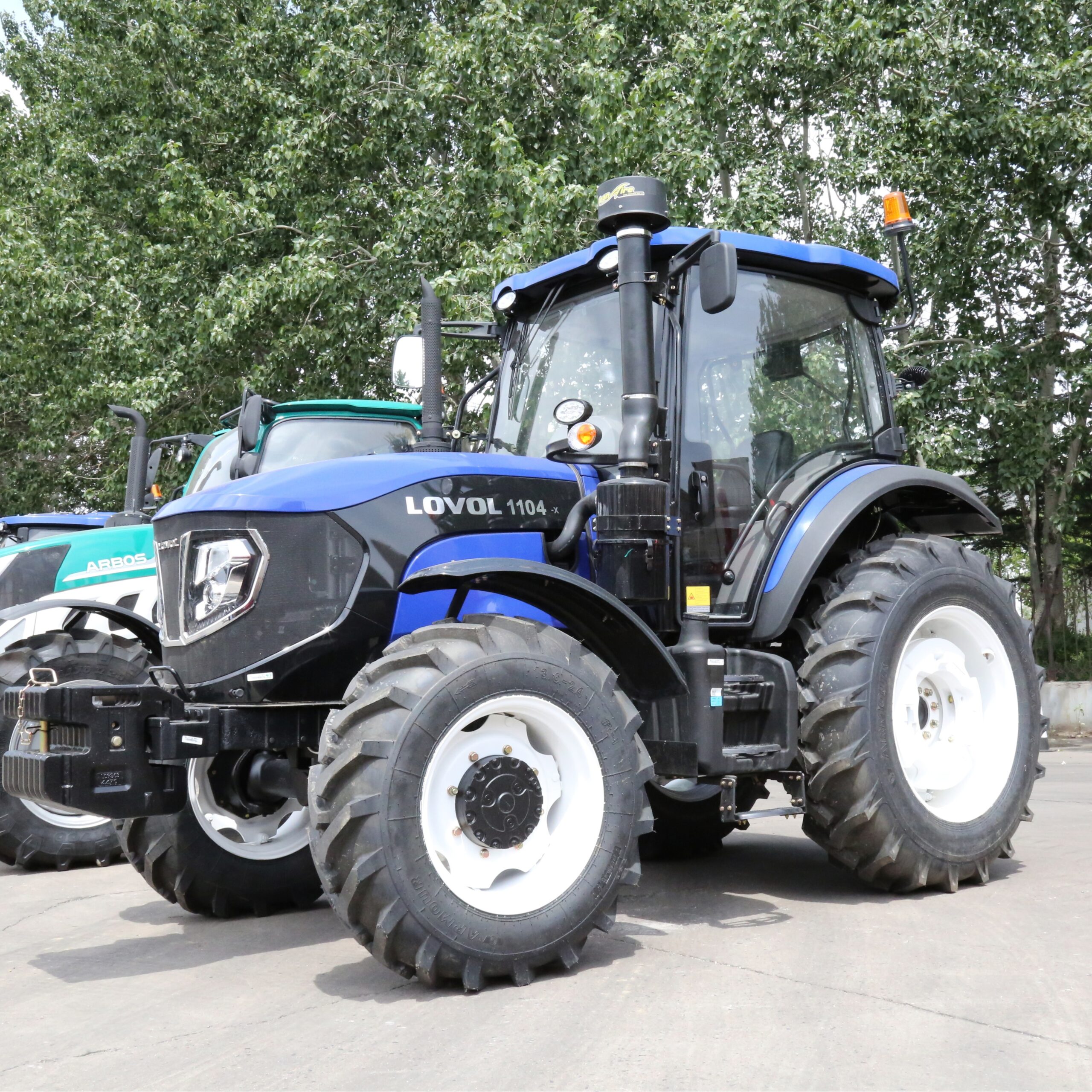 Tractor TX1104 - Imagen 3