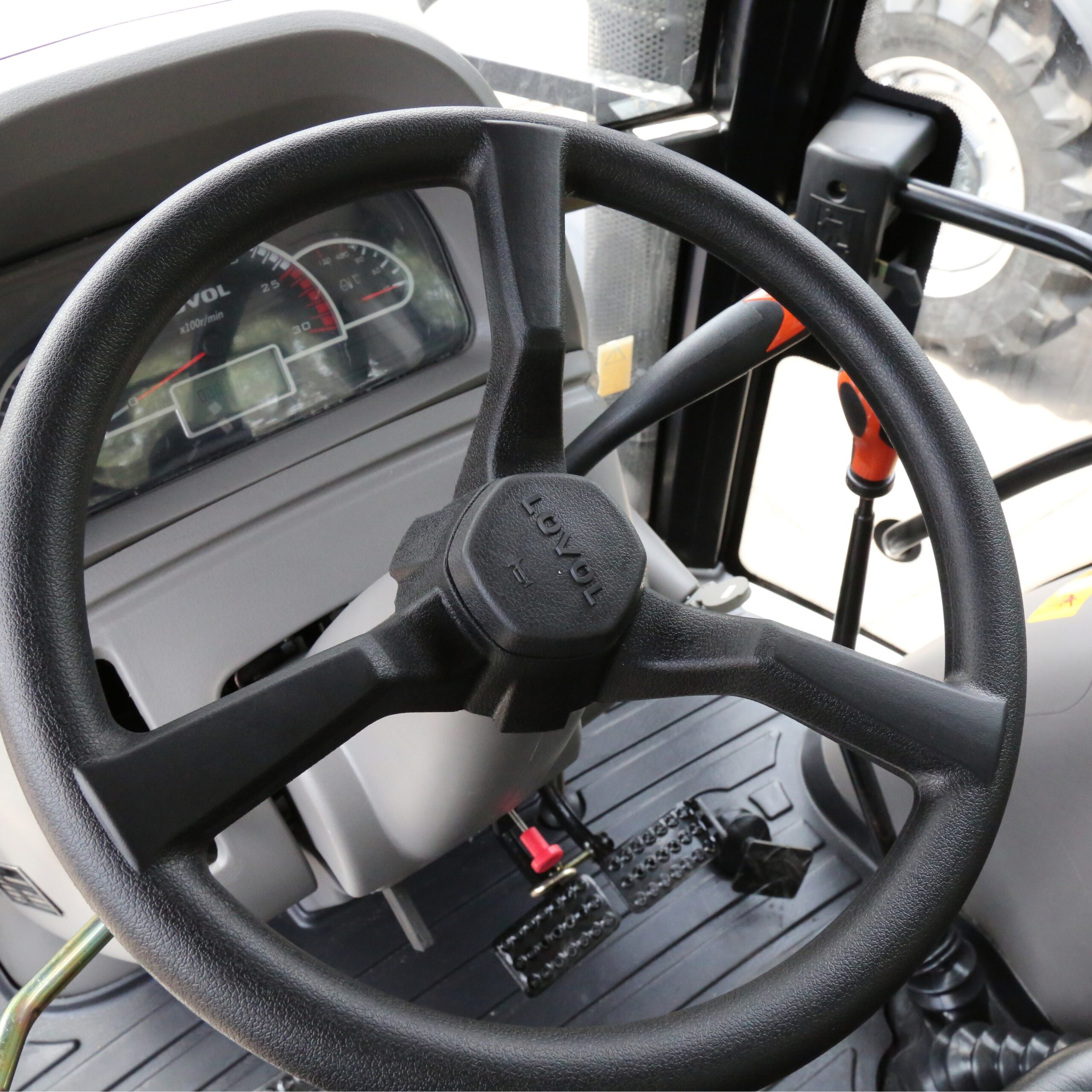 Tractor TX1104 - Imagen 7