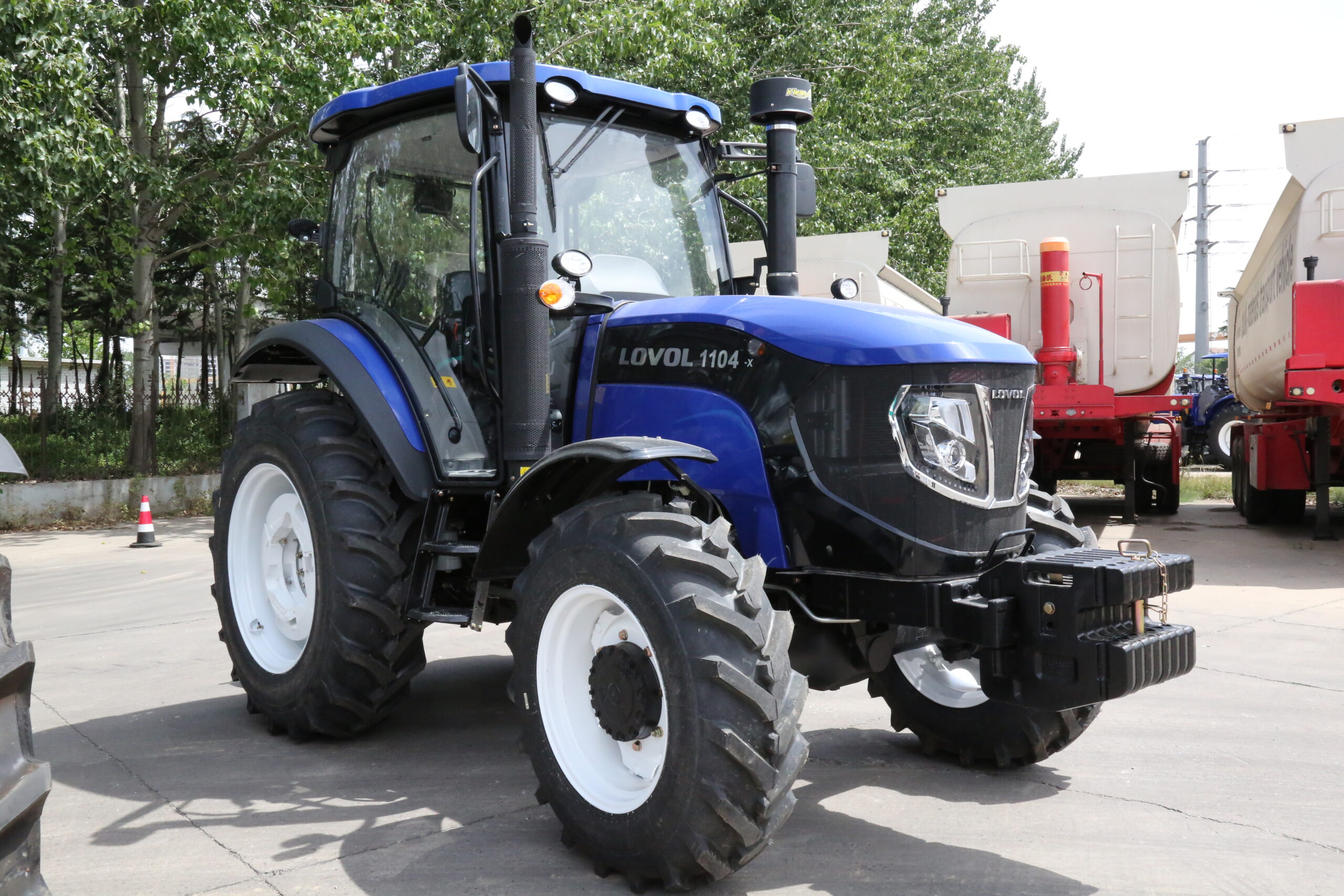 Tractor TX1104 - Imagen 12